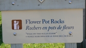 PICTURES/New Brunswick - Hopewell Rocks/t_Flower Pot Rocks Sign.JPG